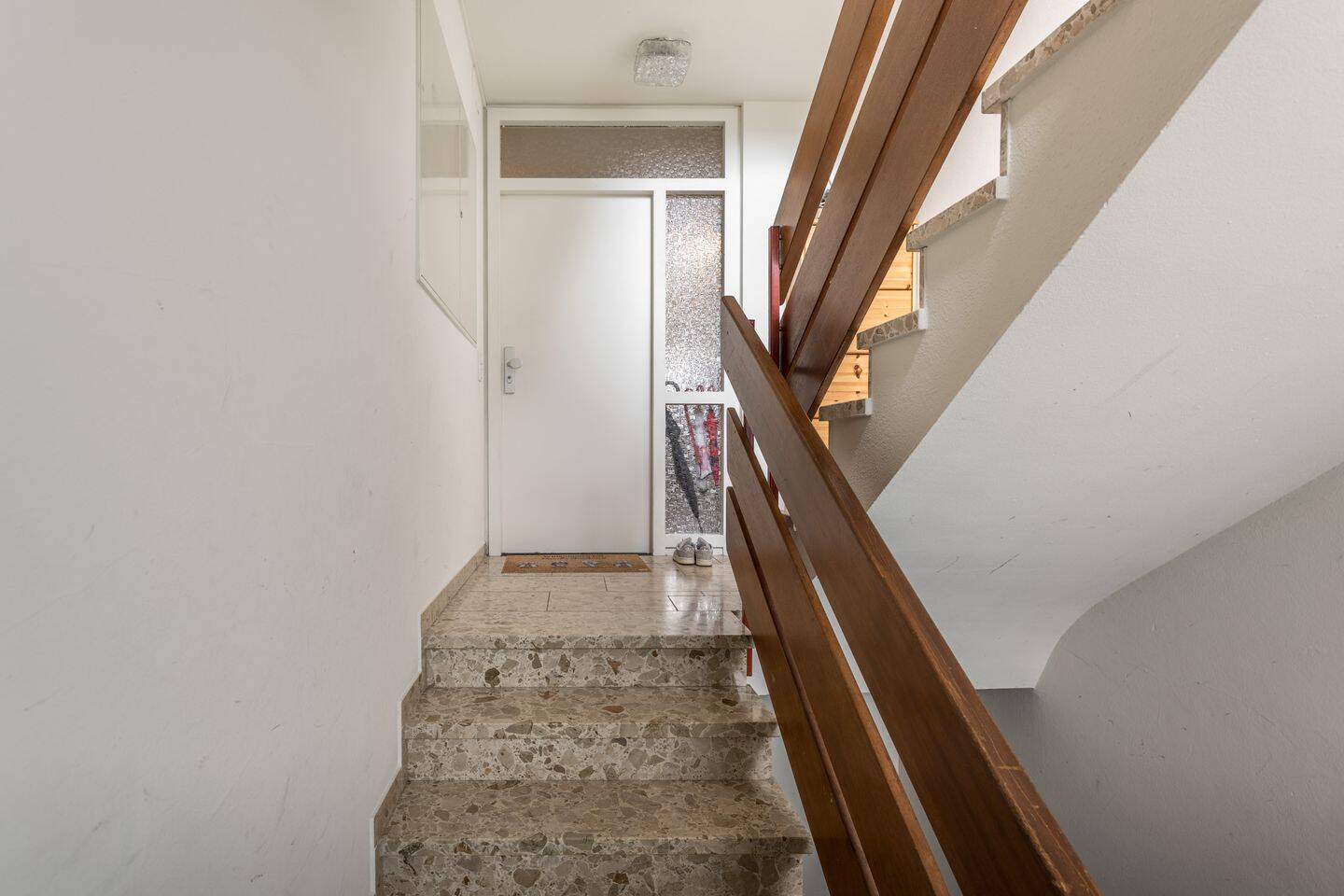 Gepflegtes 3-Familien-Wohnhaus als attraktive Kapitalanlage in Horgenzell – Horgenzell – Vorschaubild 8