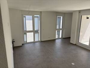 Moderne 3-Zimmer-Wohnung mit Balkon (2. OG mit Aufzug) - Erstbezug – 73230 Kirchheim unter Teck – Vorschaubild 9