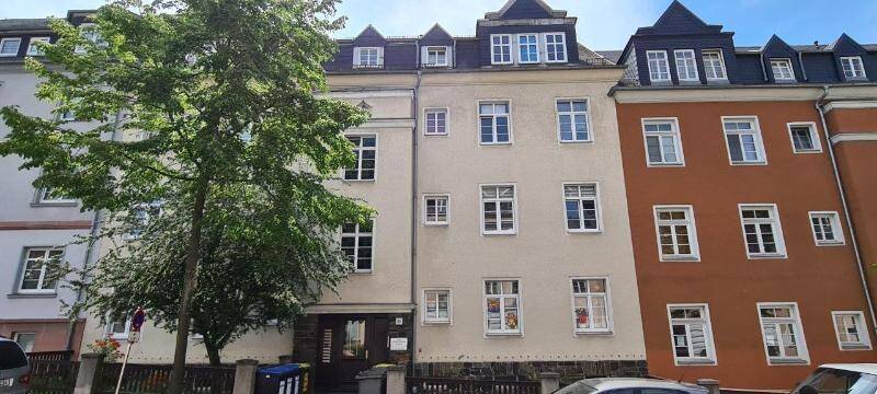 **freundliche, helle 4-Raum-Wohnung im DG mit Balkon** – Chemnitz – Vorschaubild 2