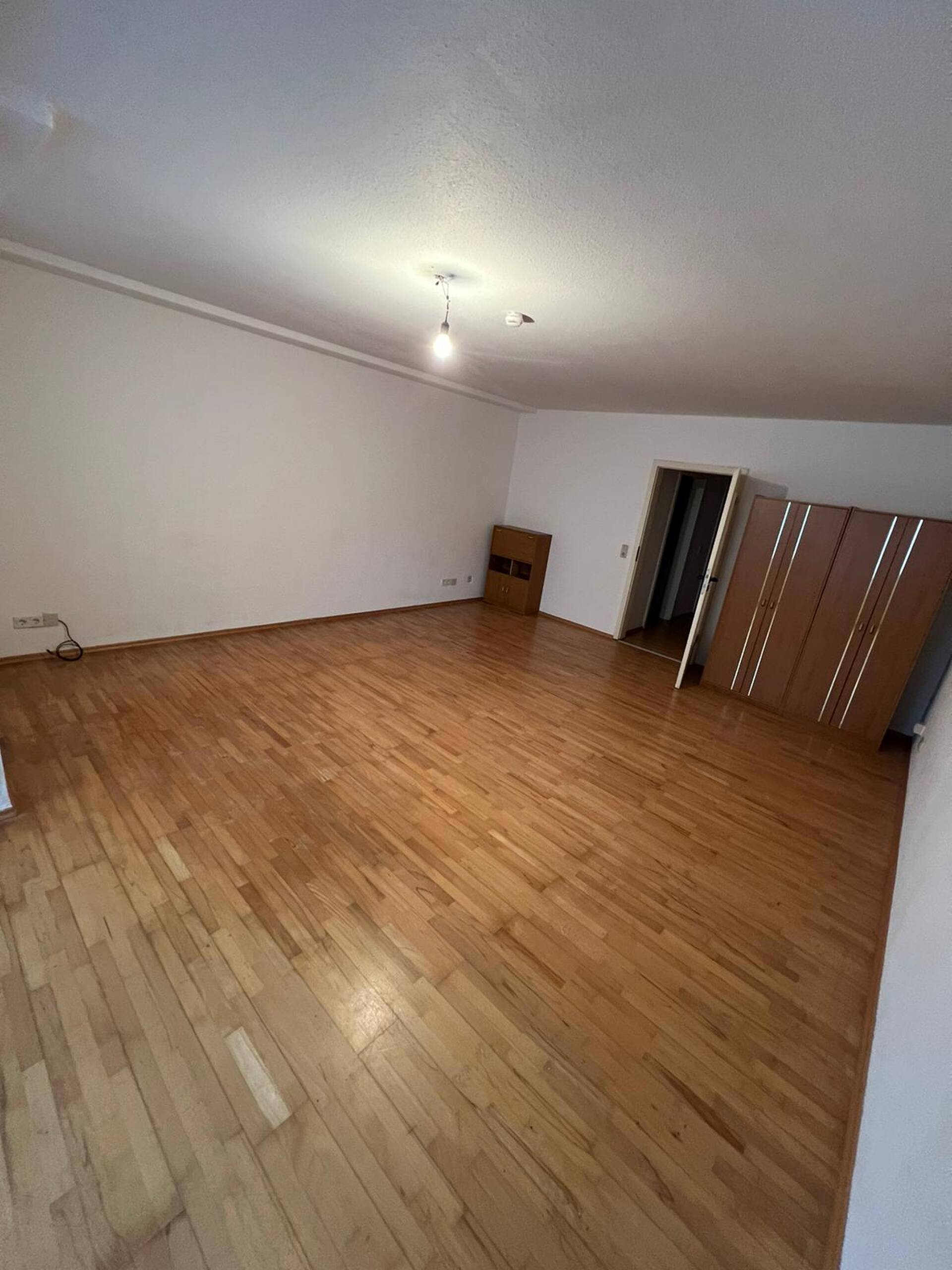 Souterrainwohnung in 66117 Saarbrücken mit 43,9 m² kaufen