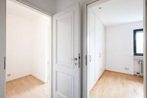 Familienwohnung mit Südwest-Balkon in ruhiger Lage – 80992 München – Vorschaubild 6