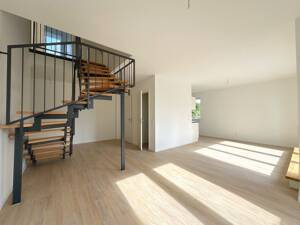 Familienfreundliche 5 Zimmer Wohnung zur Miete in Hamburg Rahlstedt - Wentzel Dr. – 22145 Hamburg – Vorschaubild 3