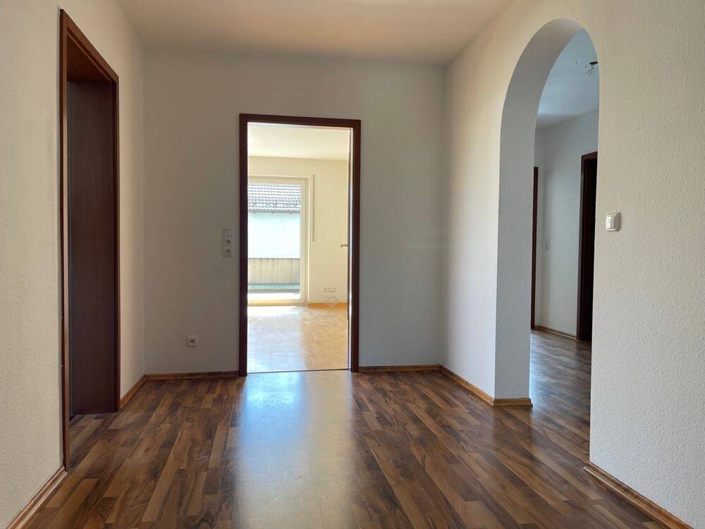 Aufgeteiltes, gepflegtes Dreifamilienhaus zu verkaufen – Augsburg – Vorschaubild 7
