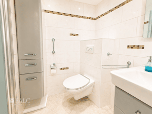 Gepflegte 2-Zimmer-ETW mit Balkon, Stellplatz und EBK - ideal für Eigennutzer und Kapitalanleger – 27576 Bremerhaven – Vorschaubild 9