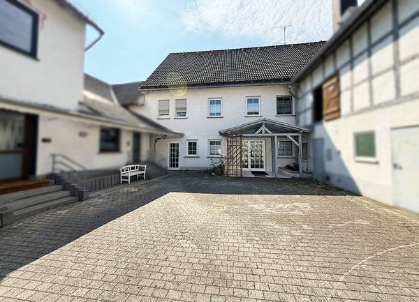 Maisonettewohnung in 35428 Langgöns mit 260 m² kaufen