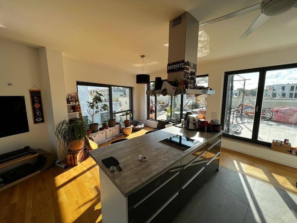 Hauptstadtmakler-Traumhafte Penthousewohnung mit Wasserblick – Berlin – Vorschaubild 8