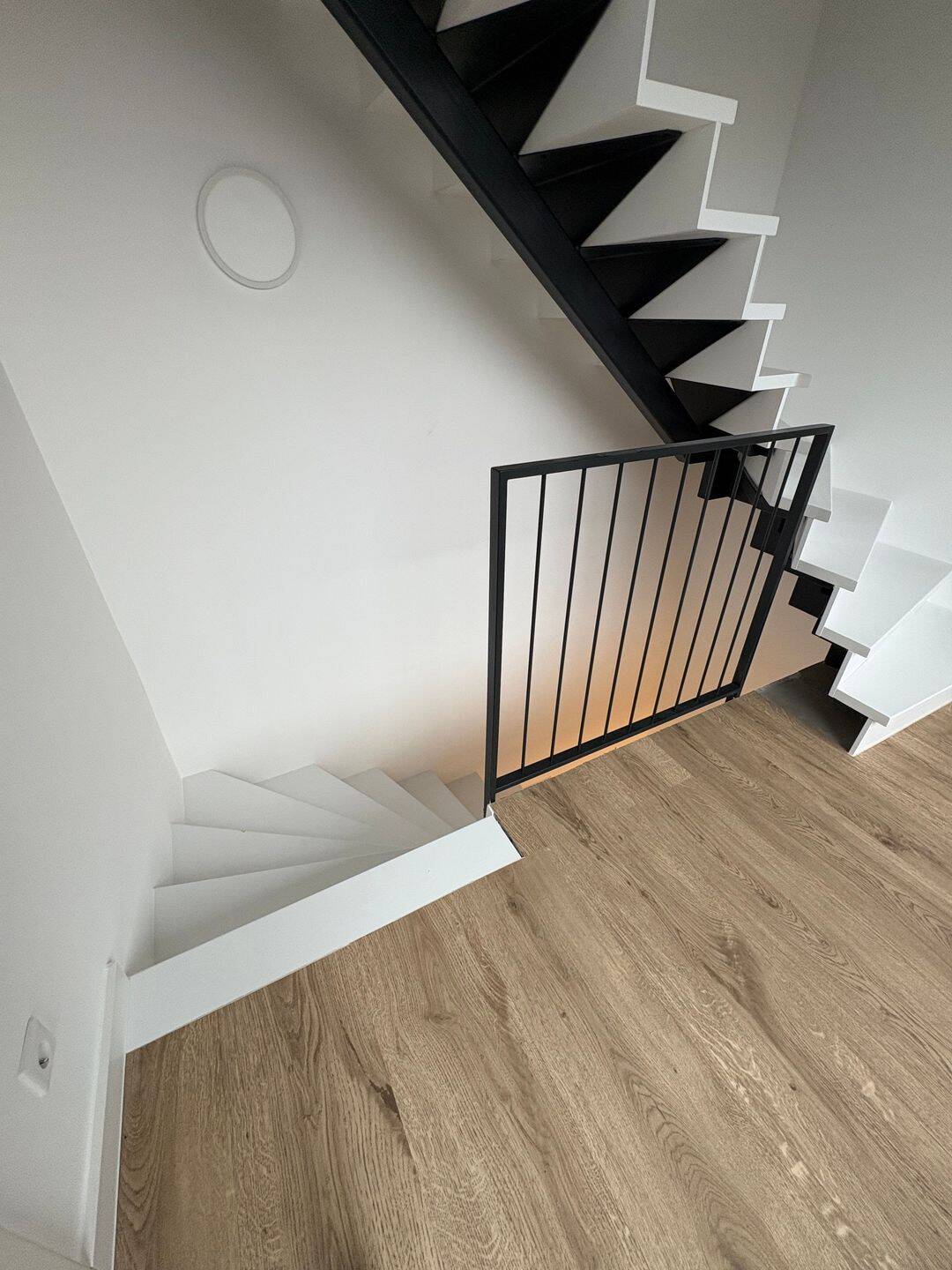 Exklusiver Dachgeschossausbau in Bestlage von Braunschweig – Braunschweig – Vorschaubild 9