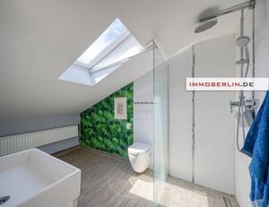 IMMOBERLIN.DE - Geniale Doppelhaushälfte mit Einliegerwohnung - Raumwunder mit Südwestgarten – 12357 Berlin – Vorschaubild 9