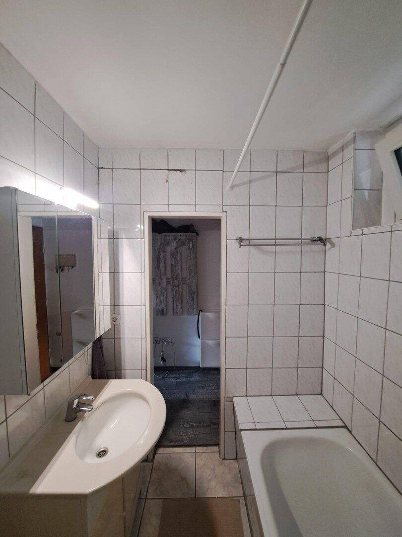 2-Zimmerwohnung mit Südostbalkon im Vorderen Westen Nähe Bebelplatz – Kassel – Vorschaubild 7