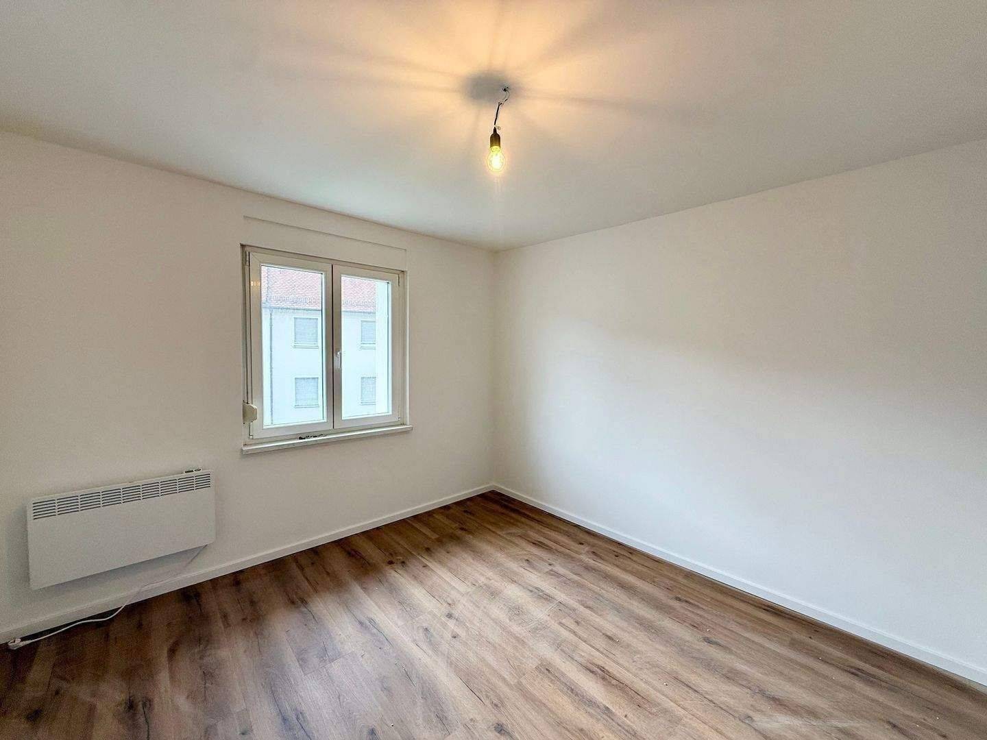 Ideal geeignet für 2-er WG! Freie & helle 2-Zimmer-Wohnung im 2.OG in nettem MFH direkt an der TH – Nürnberg – Vorschaubild 5