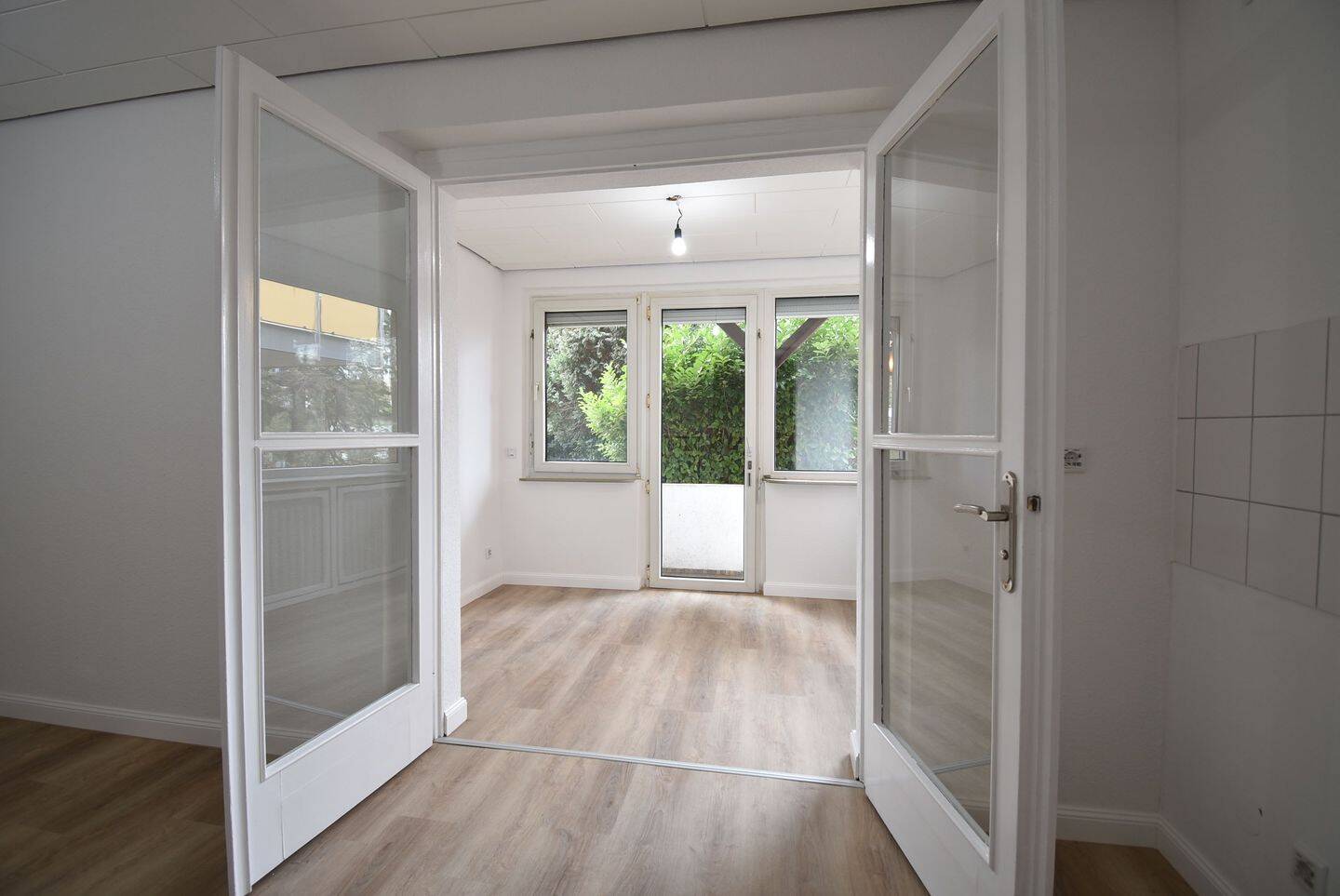 Mit Garten! Renovierte 2,5-Zimmer-Whg in ruhiger Lager – Duisburg – Vorschaubild 9