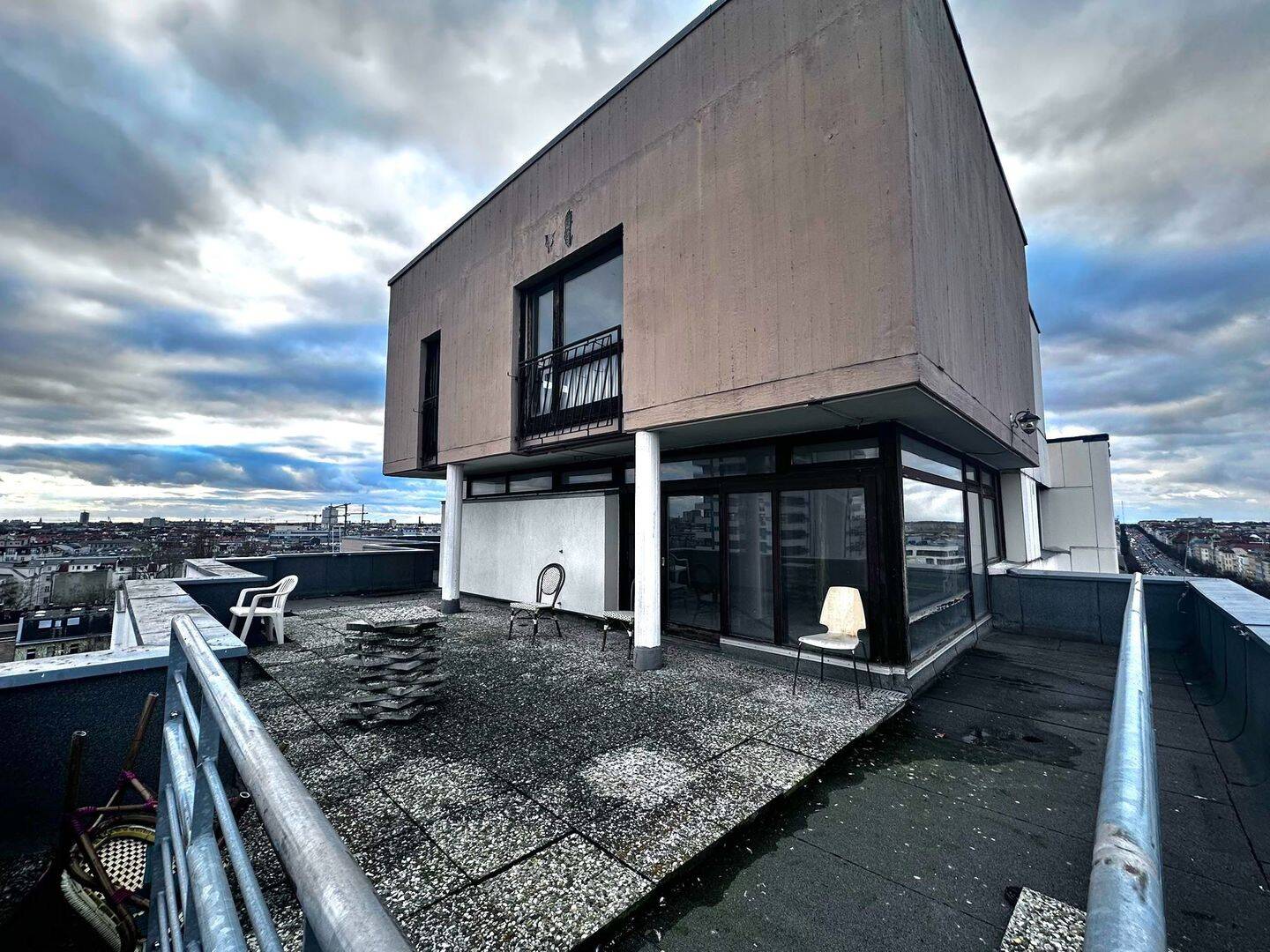 Penthouse-Living auf höchstem Niveau - Private Dachterrassen mit atemberaubendem Berlin-Blick – Berlin – Vorschaubild 4