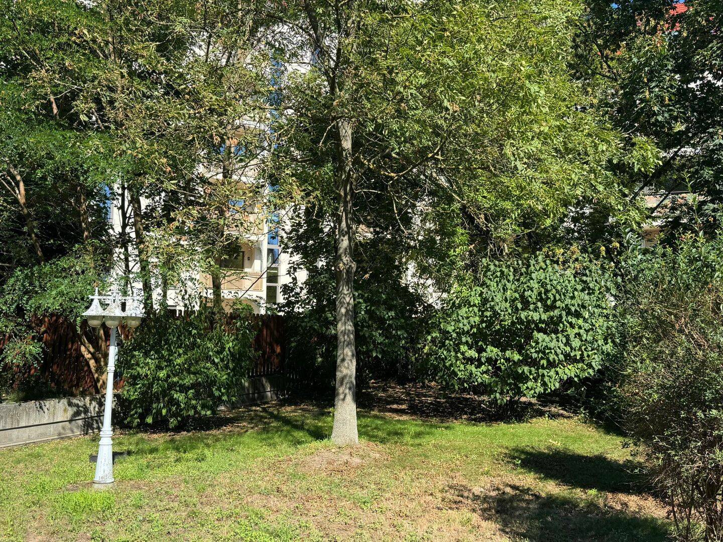 SCHLEUSSIG PUR | Vermietete 3-Raum-Wohnung mit 2 Loggien, Gäste-WC & TG-Stellplatz in Parknähe – Leipzig – Vorschaubild 9