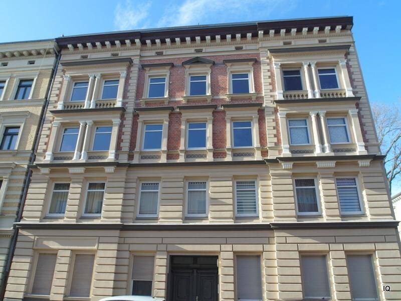MD-Sudenburg: Geräumige 1-Zimmer-Wohnung mit Balkon (Gartenseite), sep. Küche, Laminat & Badewanne – Magdeburg – Vorschaubild 2