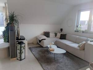 Moderne 3,5 Zimmer Maisonette-Wohnung mit Stellplatz und Carport – 71154 Nufringen – Vorschaubild 3