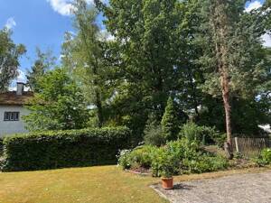 Mü.-Waldperlach - 2-Familienhaus mit traumhaften Garten bzw. Baugrund für max. 420 qm Wohnfläche – 81739 München – Vorschaubild 6