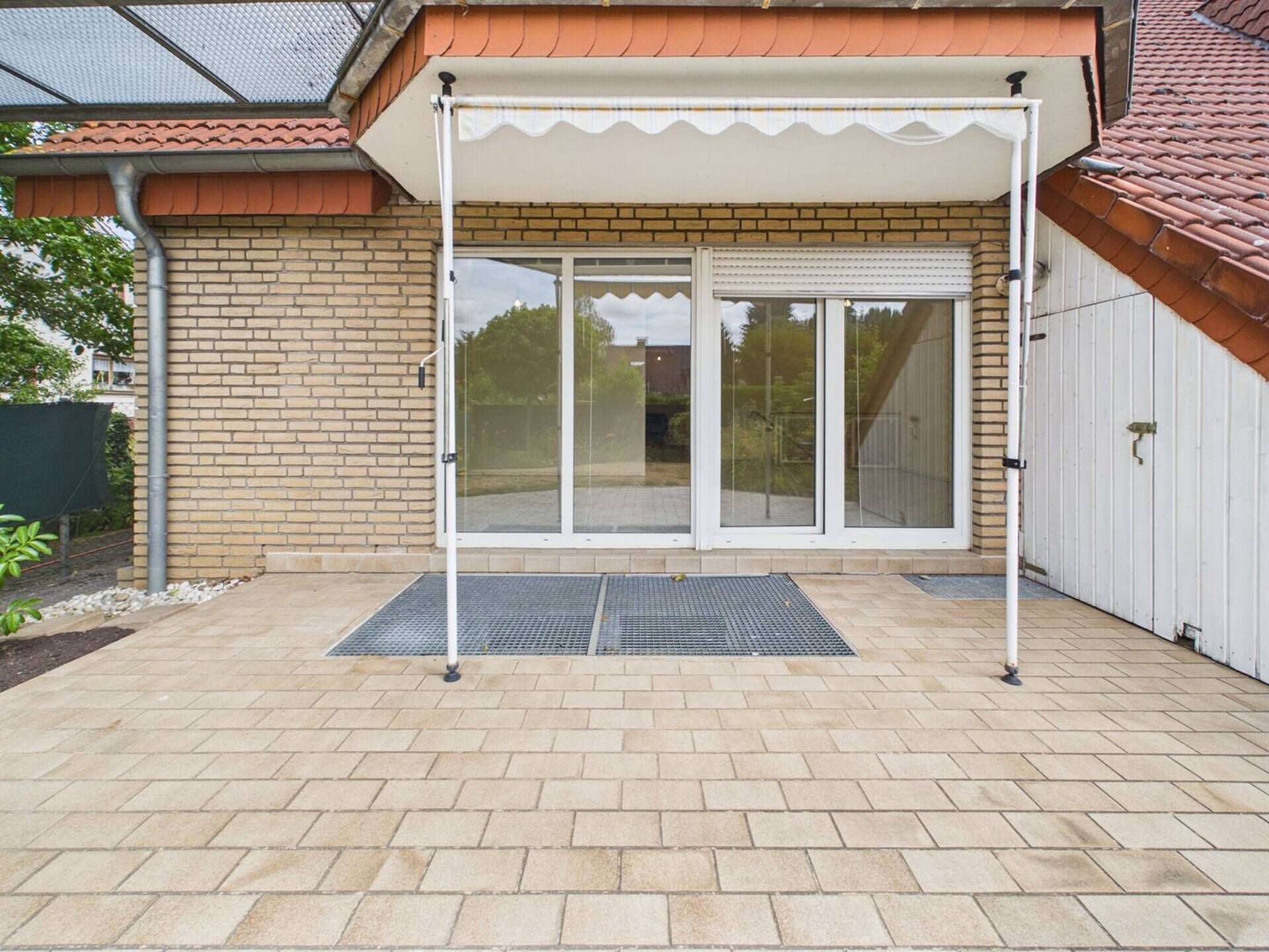 Erdgeschosswohnung in 53919 Weilerswist mit 90 m² kaufen