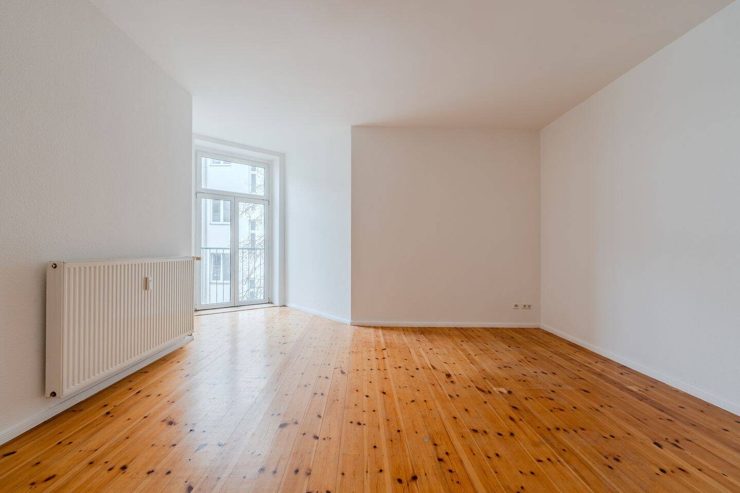 Rückzugsort im Szenekiez - helle 2-Zimmer-Wohnung mit Altbaucharakter – Berlin – Vorschaubild 2