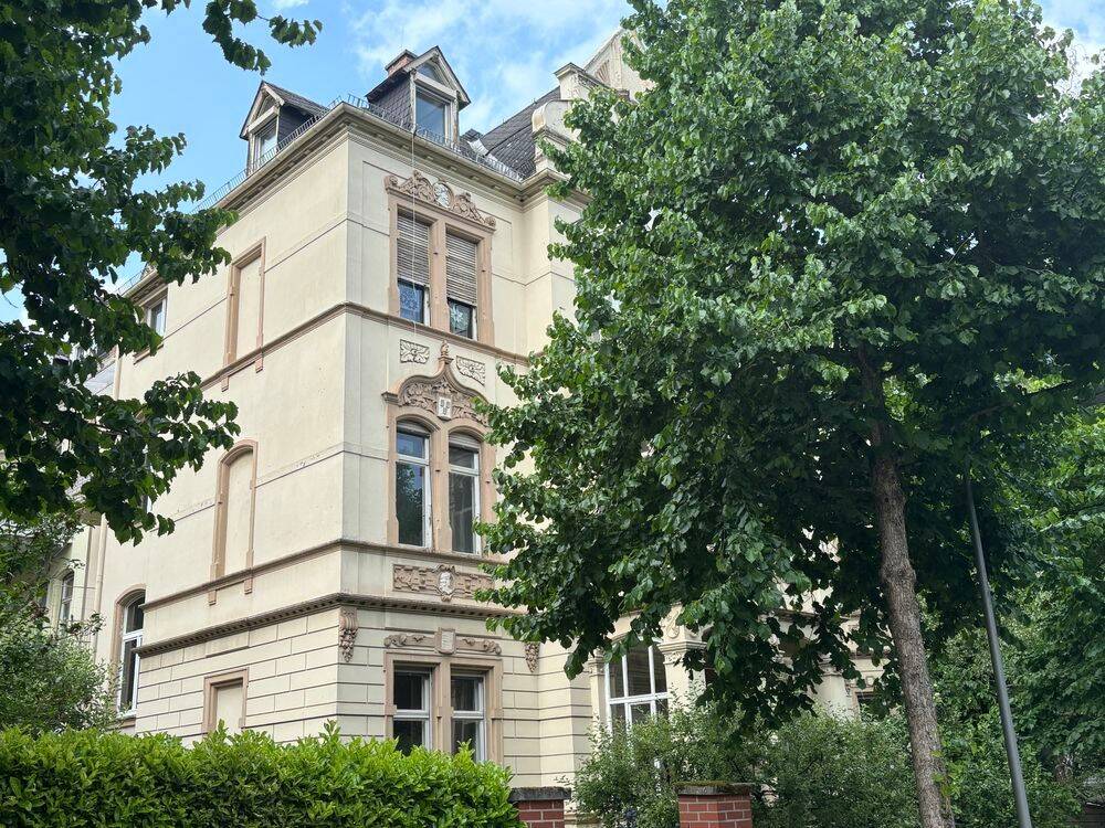 Repräsentative 5 Zi-Altbau - Etage in herrschaftlicher Villa im Wiesbadener Dichterviertel! – Wiesbaden – Vorschaubild 2