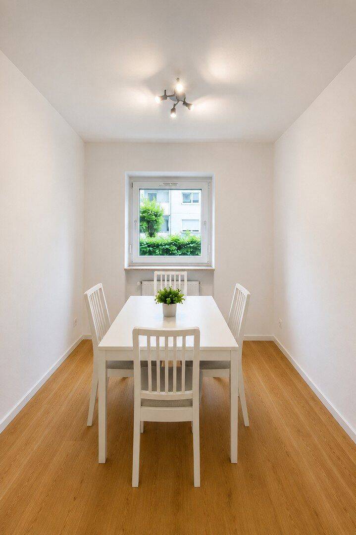 WG: Modisches & charmantes Zimmer Mitten in Maxvorstadt – München – Vorschaubild 3