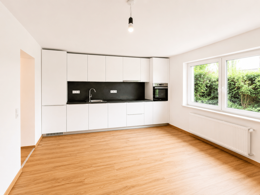 **Tolle, hochwertig ren. DHH mit EBK, schönem Garten u. Garage, Hallbergmoos (S8)** – Hallbergmoos – Vorschaubild 4