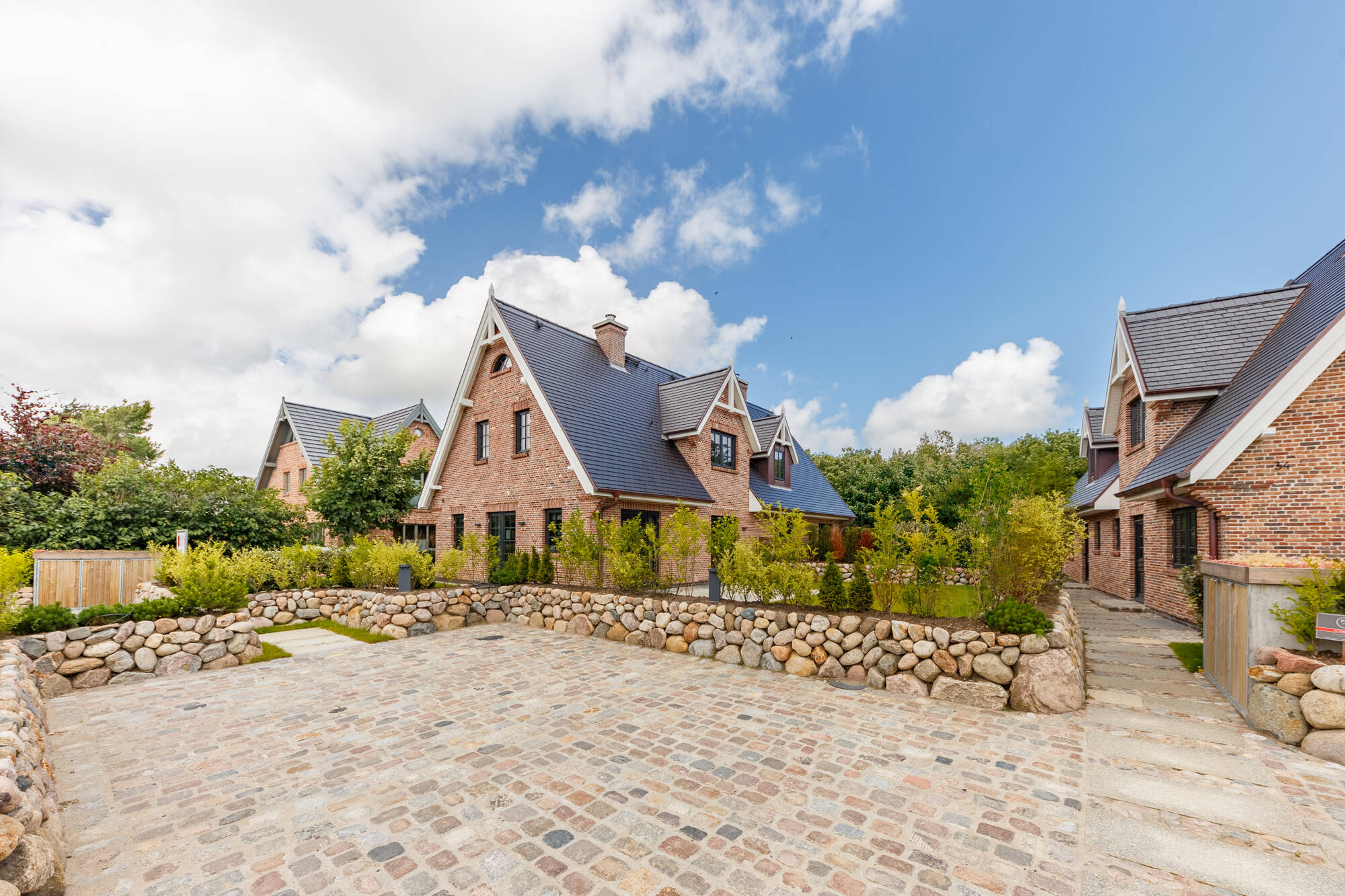 Neubauhausteil (Ferienwohnen) mit luxuriöser Ausstattung und Einrichtung in Alt-Westerland / Tinnum – Sylt – Vorschaubild 4