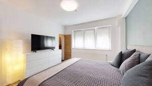 Moderne Doppelhaushälfte mit Garten und Garage - nahe des Huthparks – 60389 Frankfurt am Main – Vorschaubild 9