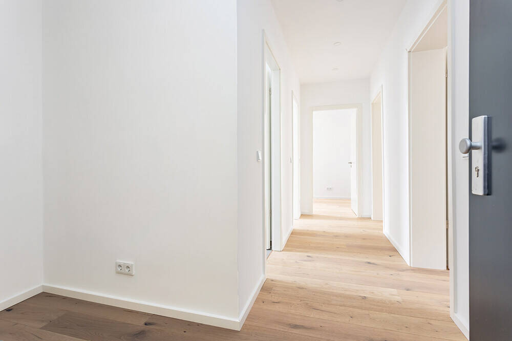 Komplett renovierte 3-Zimmer-Wohnung in Ku'damm Toplage - bezugsfrei, provisionsfrei & ruhig gelegen – Berlin – Vorschaubild 8