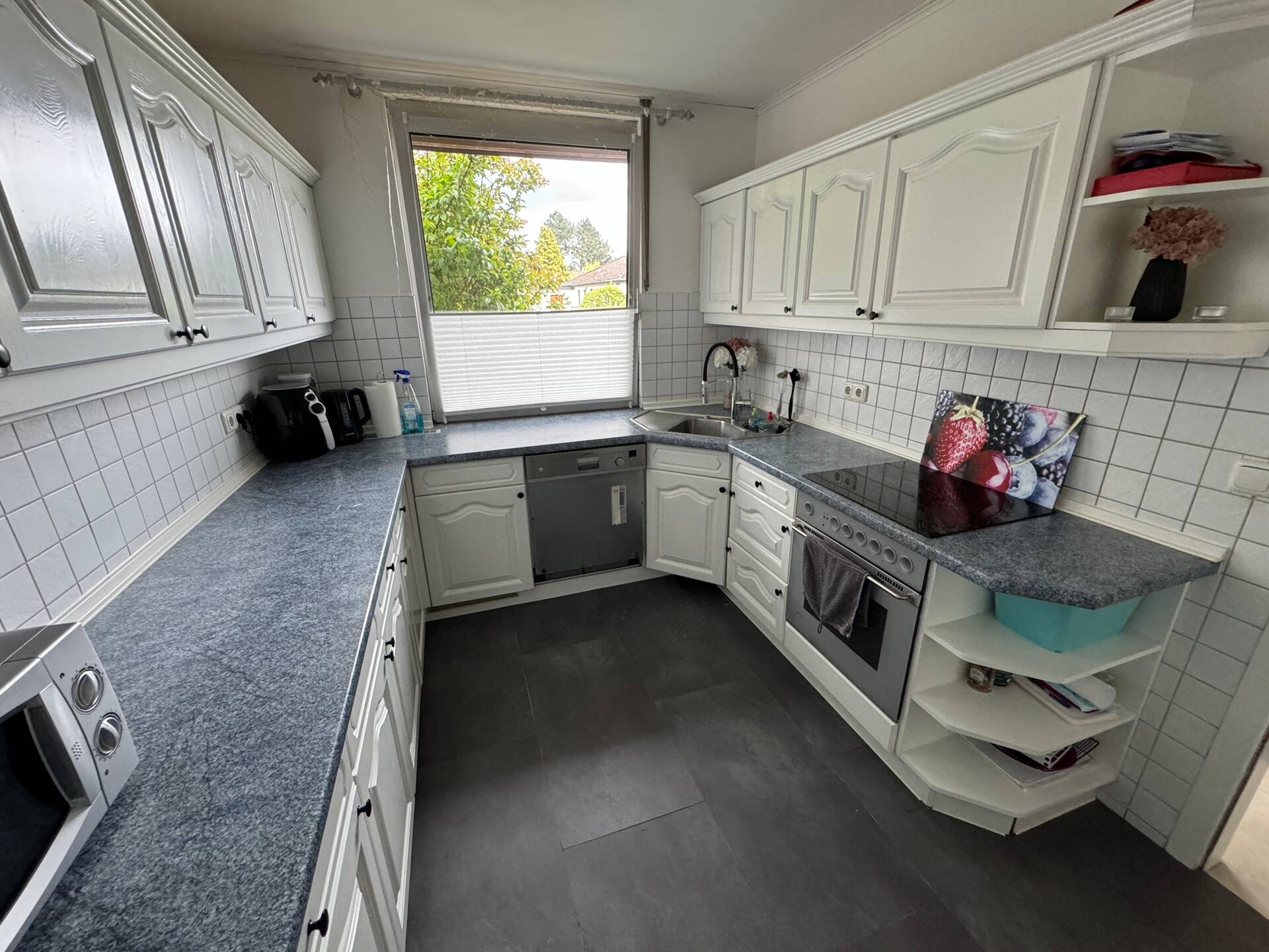 Modernisierter Winkelwalmdachbungalow auf großzügigem Grundstück – Uetersen – Vorschaubild 3
