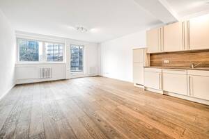 ?? Sensation an der FU - helles 1 Zimmer Studio mit sonnigen Balkon und Aufzug – 14195 Berlin – Vorschaubild 2