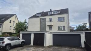Sonnige 3-Zimmer-Wohnung in Stammheim - frei - 2 Aussichtsbalkone - ruhige Lage – 70439 Stuttgart – Vorschaubild 3