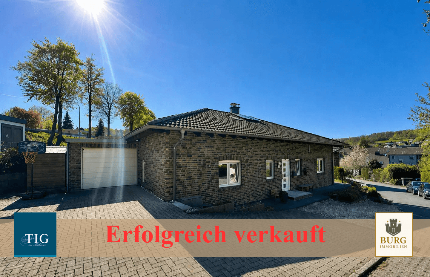 Großzügiges Einfamilienhaus mit moderner Energietechnik in familienfreundlicher Sackgassenlage – Neuenrade – Bild 1 von 9
