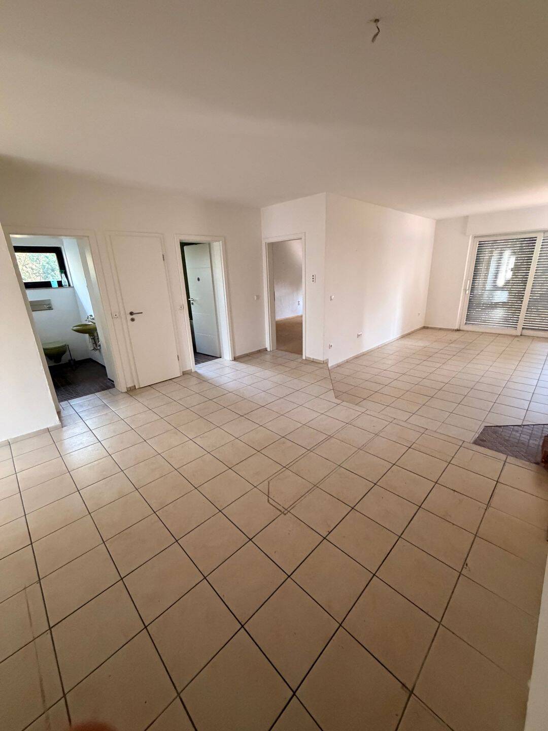Top Objekt mit Potenzial! Wohnen & Arbeiten unter einem Dach – Zweifamilienhaus mit 2 Eingängen – Heilsbronn – Vorschaubild 8
