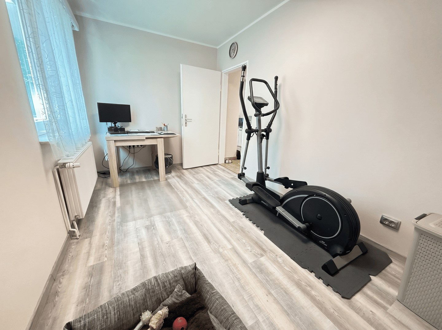 Attraktive 3 Zimmer Wohnung mit Garten, Balkon und Garage in ruhiger, grüner Wohnlage – Wiesbaden – Vorschaubild 9