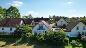 Sonnenhelle Tage zwischen Terrasse, Garten und Balkon – 1328 Dresden – Vorschaubild 3