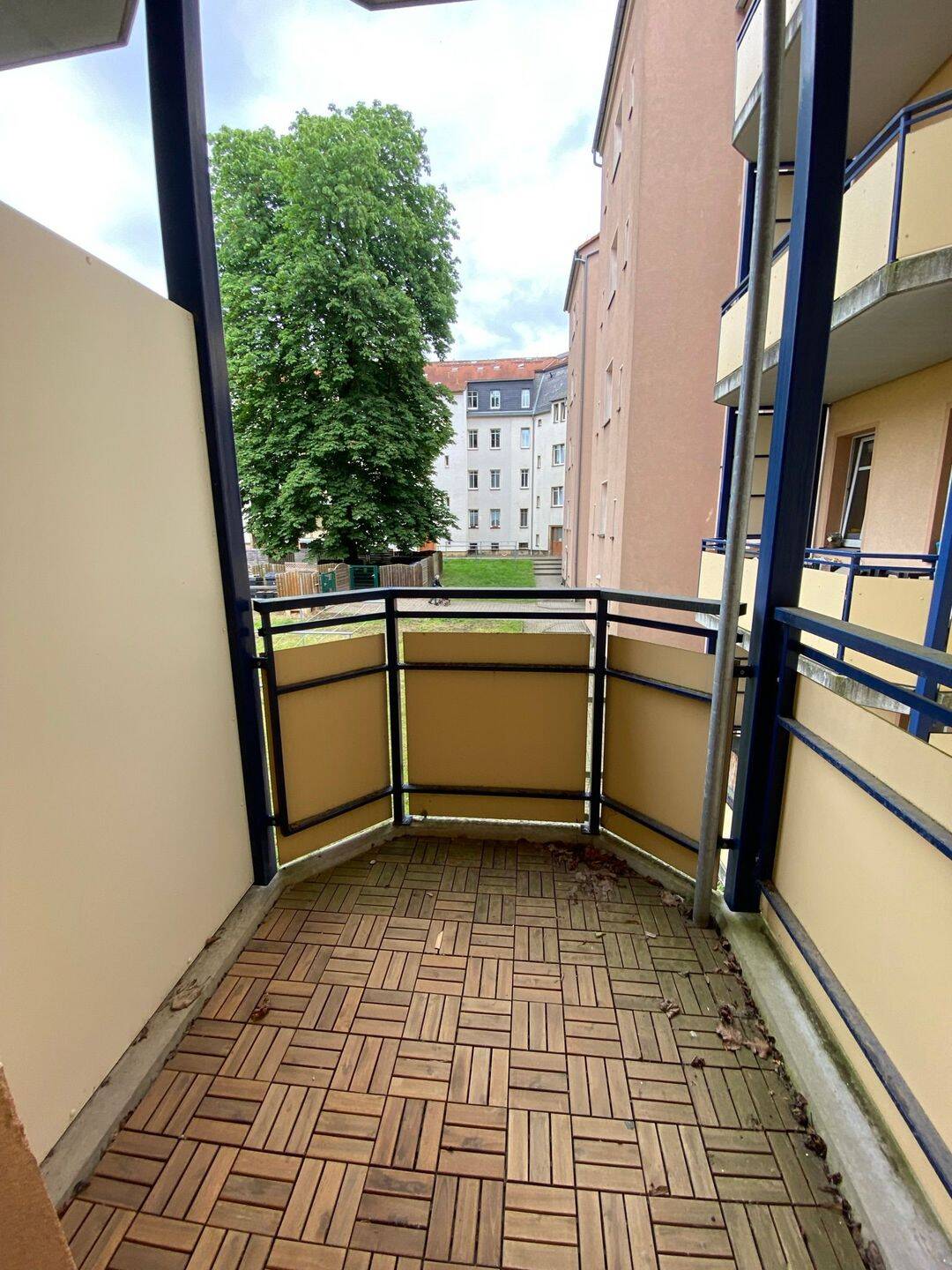 °°°°gemütliche2-Raum-Wohnung mit EBK & Laminat & Balkon °°°° – Chemnitz – Vorschaubild 8
