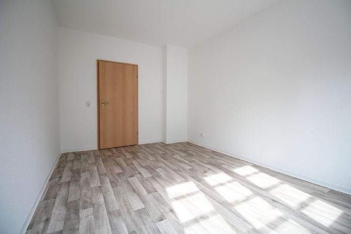 2-Raum Wohnung mit Balkon zum schönen Innenhof – Chemnitz – Vorschaubild 7