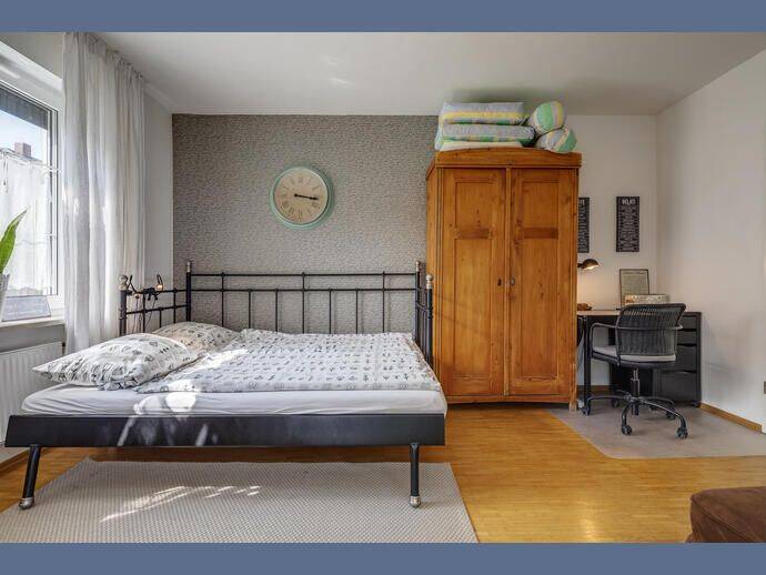 Möbliert: Möblierte Erdgeschosswohnung in Moosach – München – Vorschaubild 2