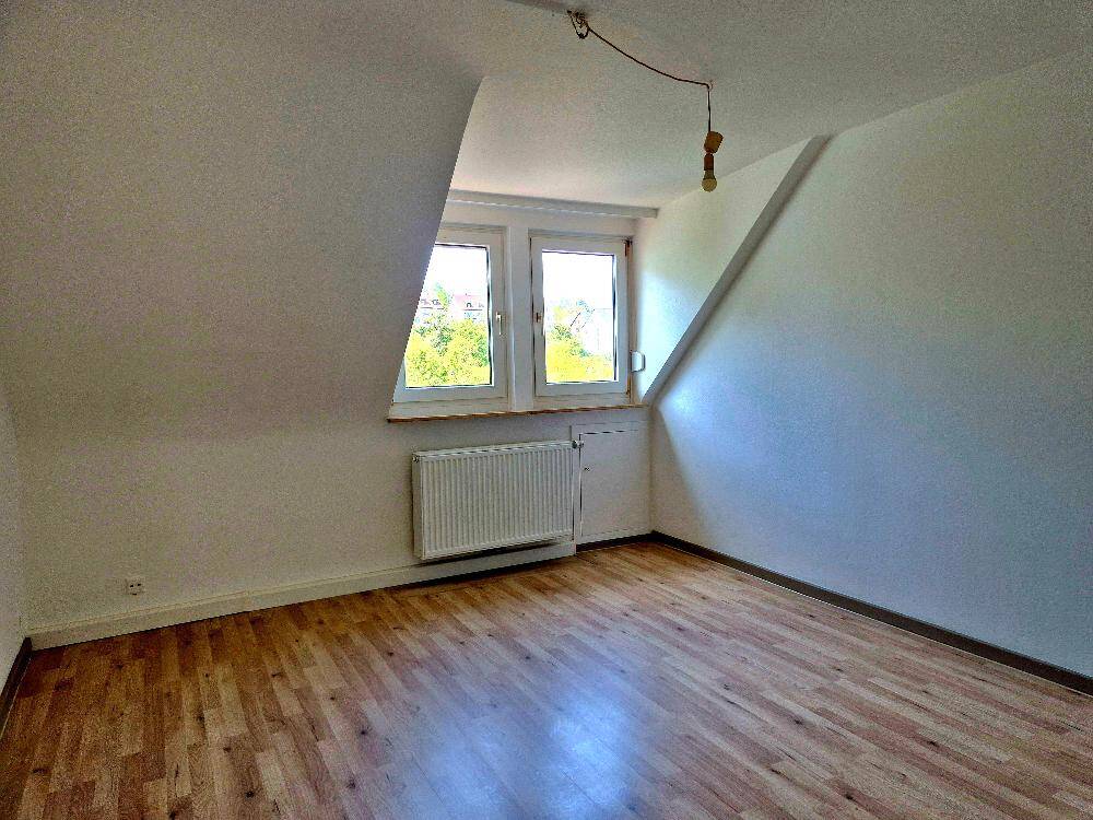 2 Zi. Whg, DG, ca. 45 m², schöner Blick, ruhig und hell, Garage optional, HHL- Plettenbergsiedlung – Stuttgart – Vorschaubild 6