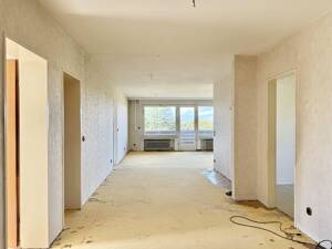 4 Zimmer mit 11-Meter Loggia in Lütgendortmund – 44388 Dortmund – Vorschaubild 2