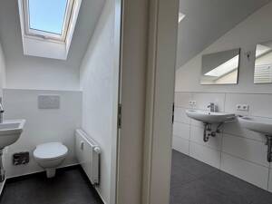 4-Zimmer-Wohnung in gepflegtem Dreifamilienhaus – 70499 Stuttgart – Vorschaubild 9