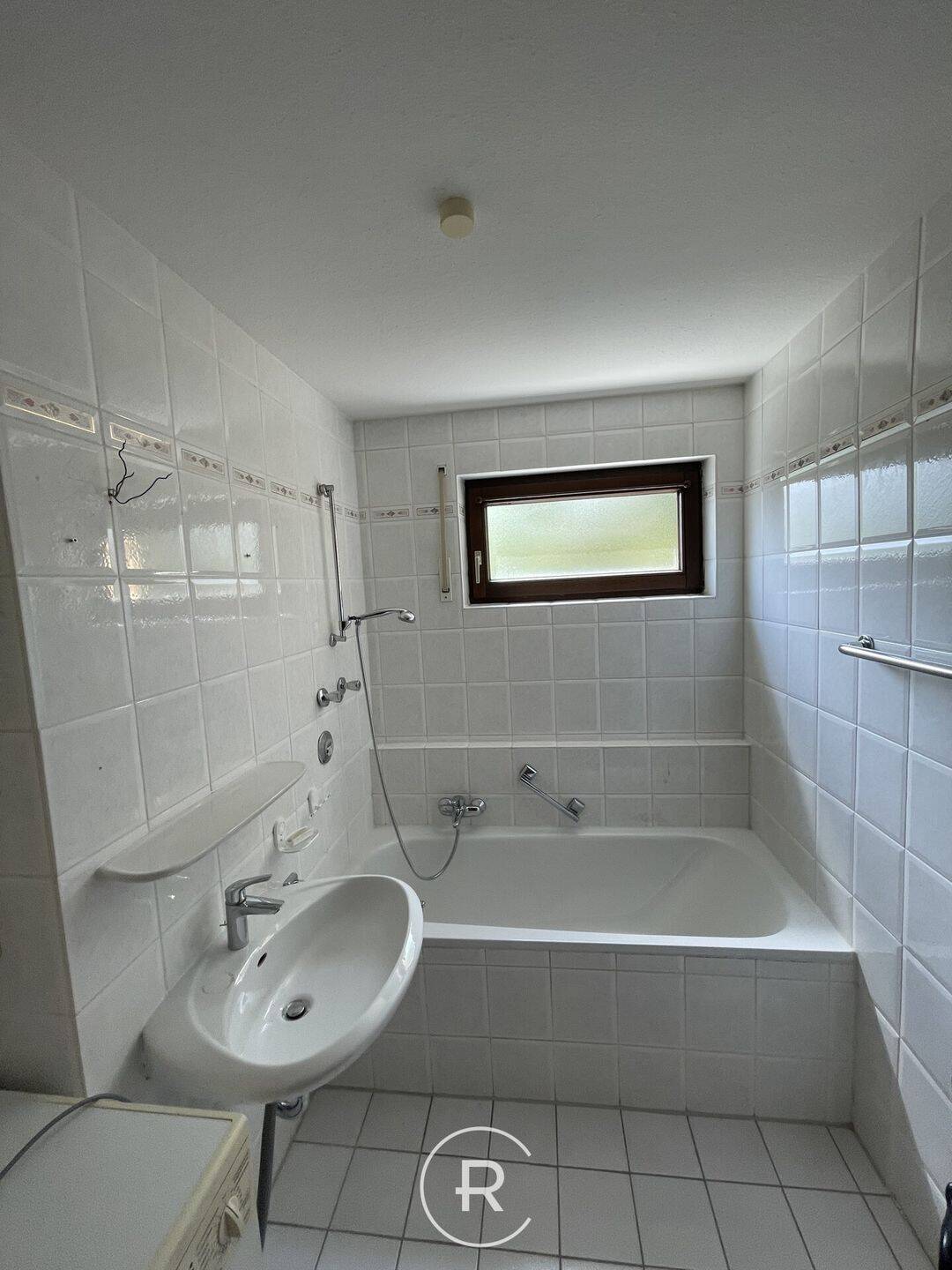 Helle 2-Zimmer-Wohnung mit Balkon & Aufzug in begehrter Nordstadtlage – Nürnberg – Vorschaubild 5