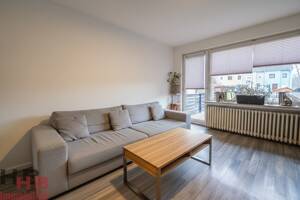 Modernisiertes RMH mit hochwertiger Ausstattung, neuer Elektrik und modernem Gartenbereich – 28325 Bremen – Vorschaubild 3