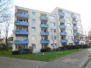 Mit Aufzug und Balkon, ideal im Alter ! Einzugsbereit neu renoviert für Sie! – 44803 Bochum – Vorschaubild 3