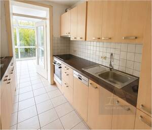 Attraktive 3-Zimmerwohnung mit Wintergarten und großzügigem Gartenanteil in bester Günterstaler Lage – 79100 Freiburg im Breisgau – Vorschaubild 7