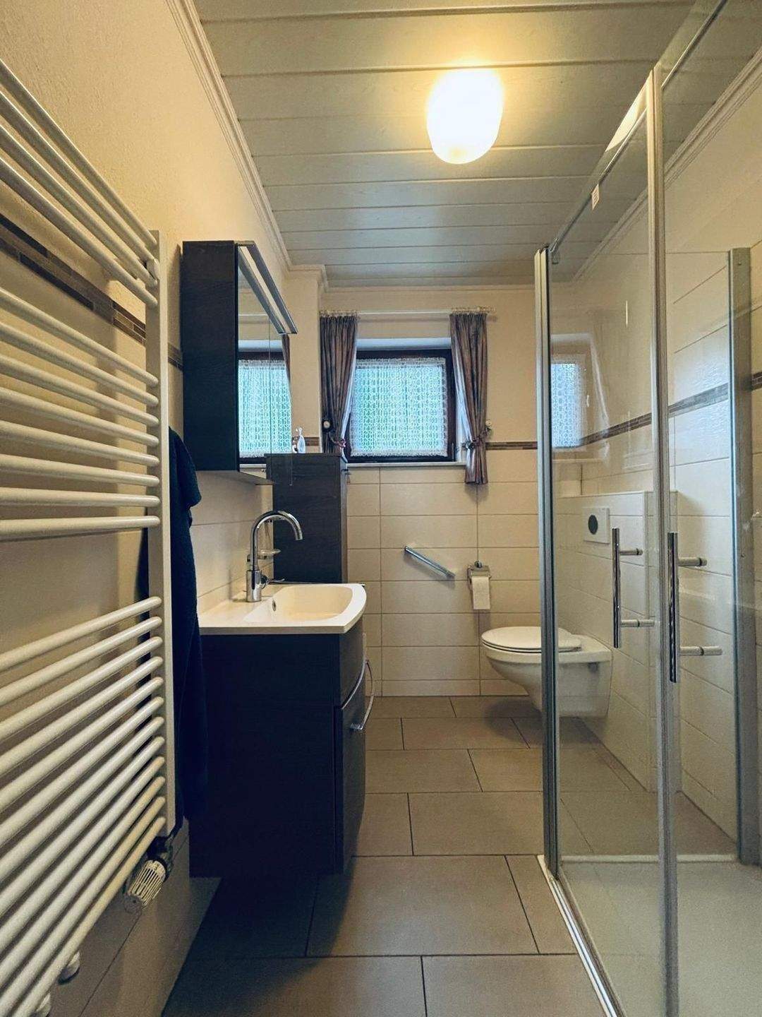 Viel Platz zum Wohlfühlen – Gepflegtes Einfamilienhaus mit Garten, Terrasse, Balkon und Garage – Scheeßel – Vorschaubild 6