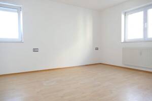 "... Sofort bezugsfrei! ..." Niefern Gepflegte 3 Zimmer Eigentumswohnung in bevorzugter Wohnlage! – 75223 Niefern-Öschelbronn – Vorschaubild 8