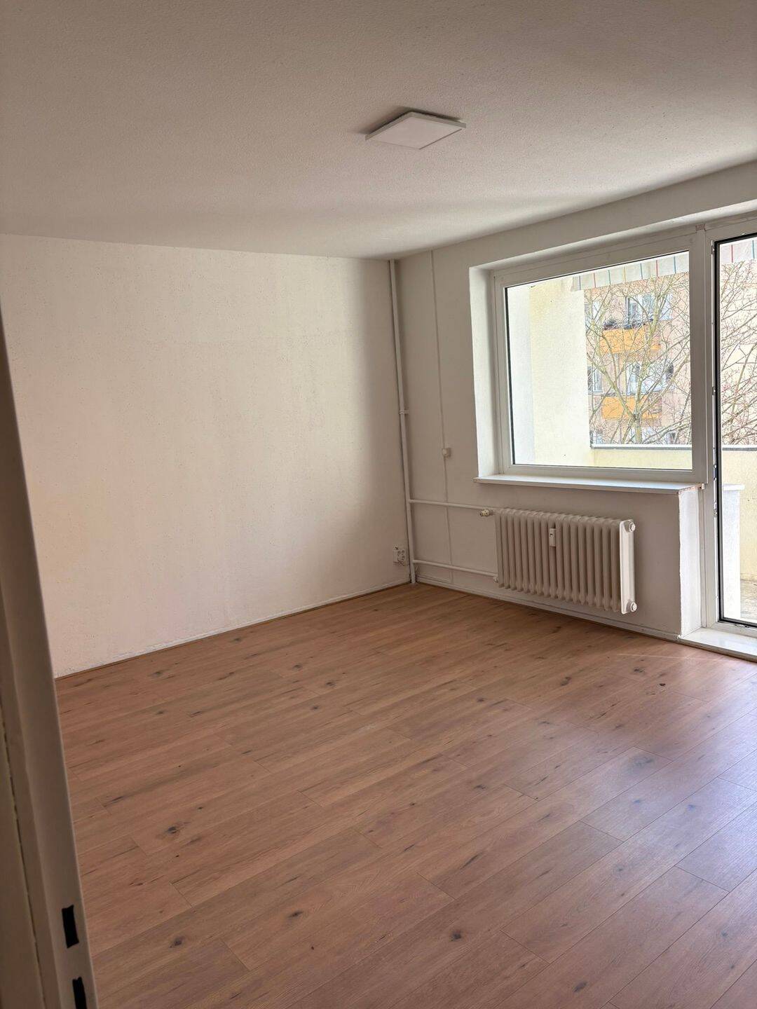 1,5 Zimmer-Wohnung in zentraler Lage von Berlin – Berlin – Vorschaubild 2