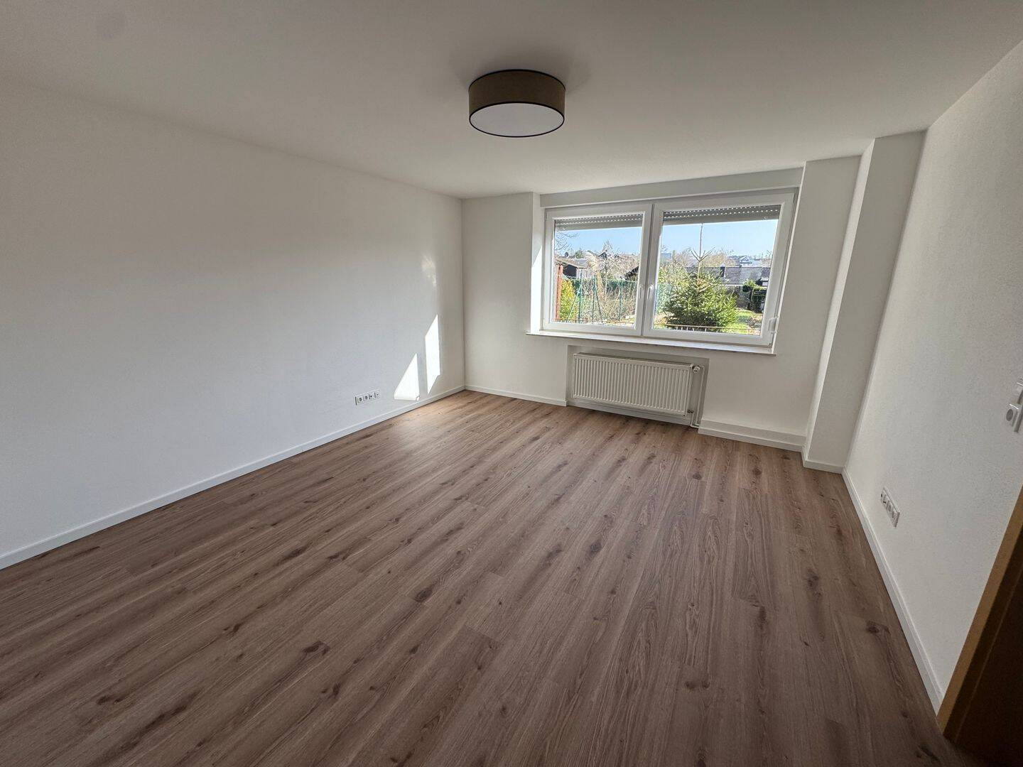 Haus in Speicher Zentrum mit Garten und Stellplatz – Speicher – Vorschaubild 8