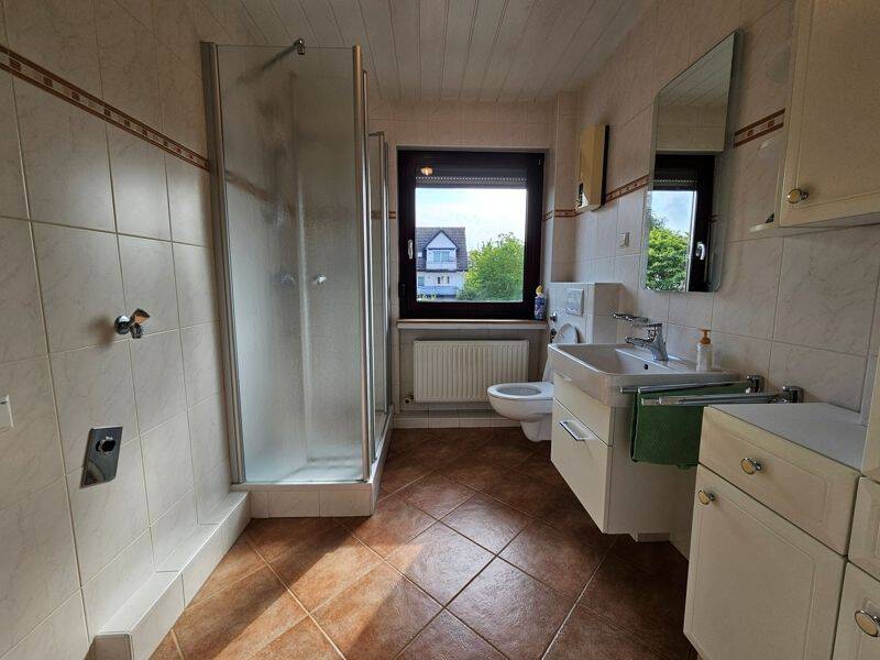 3 ZKB mit Balkon und Garage im 1. Obergeschoss in sehr gepflegter Wohnanlage in Bremen-Lesum – Bremen – Vorschaubild 9